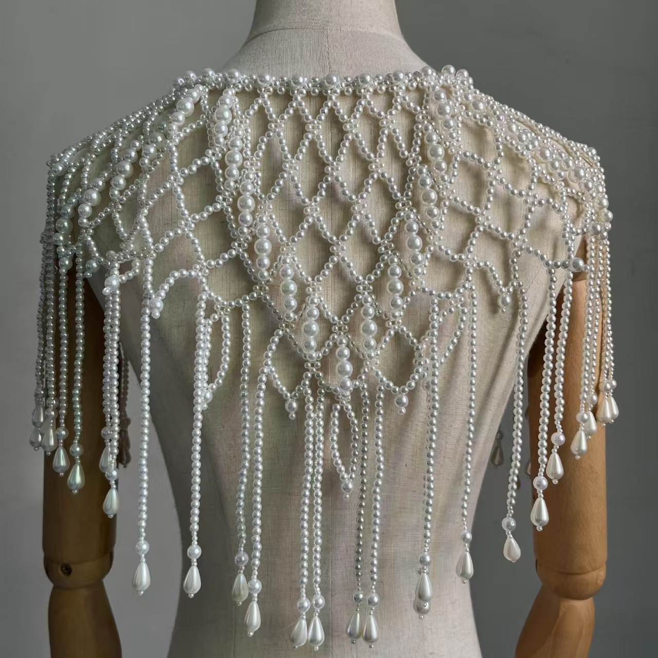 Chaleco tipo chal con cuentas  - Body Jewelry Vest reseña y precio